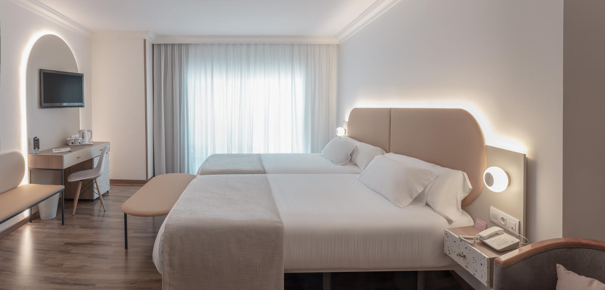 Hotel Rh Royal - Recommend For Adults Benidorm Zimmer foto