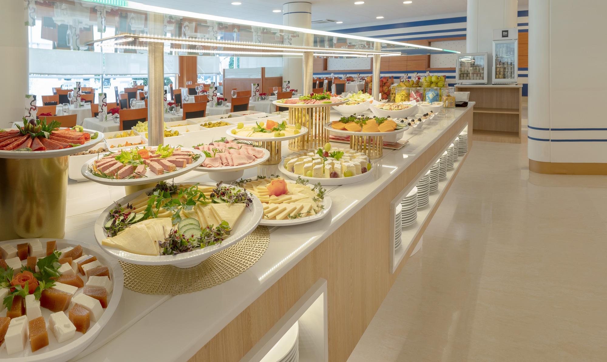 Hotel Rh Royal - Recommend For Adults Benidorm Restaurant foto